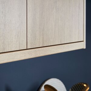 Cornisa GOODHOME Chia, 240 x 3.5 cm, stejar deschis Cornisa GOODHOME Chia, 240 x 3.5 cm, stejar deschis