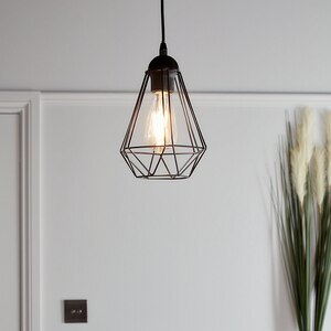 Pendul GOODHOME Smertrio, E27, 60W, negru Pendul GOODHOME Smertrio, E27, 60W, negru