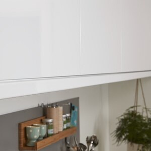 Cornisa GOODHOME Stevia/Garcinia, 3.5 x 240 cm, mdf, alb lucios Cornisa GOODHOME Stevia/Garcinia, 3.5 x 240 cm, mdf, alb lucios