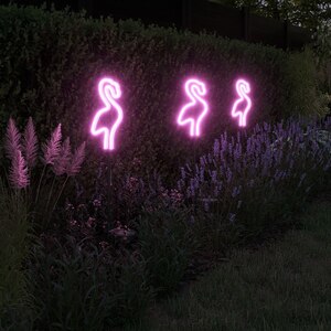 Lampa solara LED, flamingo, roz neon Lampa solara LED, flamingo, roz neon