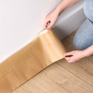 Banda adeziva pentru suprafete de lucru GoodHome, 25 m, bej Banda adeziva pentru suprafete de lucru GoodHome, 25 m, bej