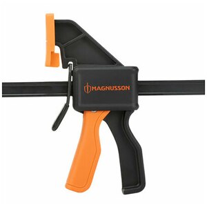 Menghina automata MAGNUSSON, 300 mm, 70 kg, negru Menghina automata MAGNUSSON, 300 mm, 70 kg, negru