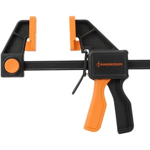 Menghina automata MAGNUSSON, 600 mm, 24-136 kg, negru Menghina automata MAGNUSSON, 600 mm, 24-136 kg, negru