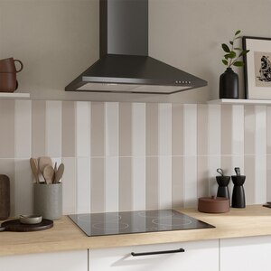 Hota decorativa NNCHHB60EU, 1 motor, 411 m3/h, 60 cm, negru Hota decorativa NNCHHB60EU, 1 motor, 411 m3/h, 60 cm, negru