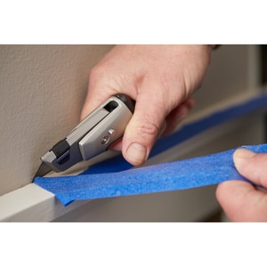 Cutit utilitar zugravi FISKARS CarbonMax, metal, negru Cutit utilitar zugravi FISKARS CarbonMax, metal, negru