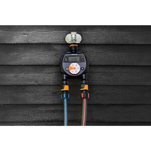 Programator stropire FISKARS 1054792, 2 iesiri Programator stropire FISKARS 1054792, 2 iesiri