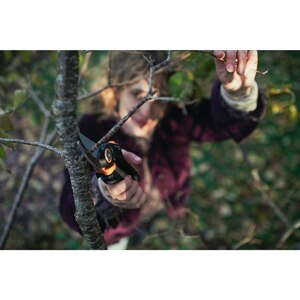 Foarfeca pas cu pas FISKARS PowerGear P961, L, otel, negru Foarfeca pas cu pas FISKARS PowerGear P961, L, otel, negru