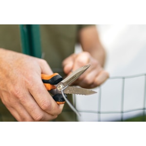 Foarfeca FISKARS Solid MultiTask SP320, otel inoxidabil, negru Foarfeca FISKARS Solid MultiTask SP320, otel inoxidabil, negru