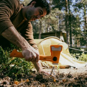 Topor camping FISKARS X13, 33cm, 480g Topor camping FISKARS X13, 33cm, 480g