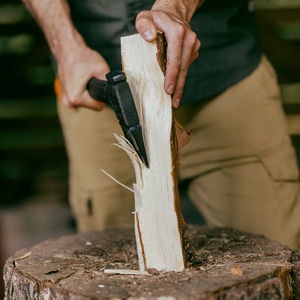 Topor FISKARS X24. lama M, 60cm, 1.6kg Topor FISKARS X24. lama M, 60cm, 1.6kg
