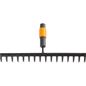 Grebla pentru sol FISKARS QuickFit 135512, 16 dinti, otel carbon Grebla pentru sol FISKARS QuickFit 135512, 16 dinti, otel carbon