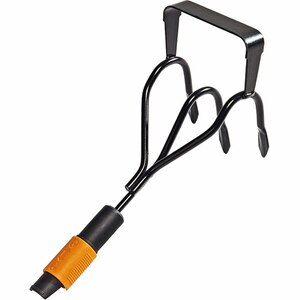 Cultivator cu 3 dinti si razeta FISKARS QuikFit 136512, 30.5cm, otel Cultivator cu 3 dinti si razeta FISKARS QuikFit 136512, 30.5cm, otel
