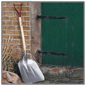 Lopata pentru zapada si cereale Fiskars 142000, 126.8cm, aluminiu Lopata pentru zapada si cereale Fiskars 142000, 126.8cm, aluminiu