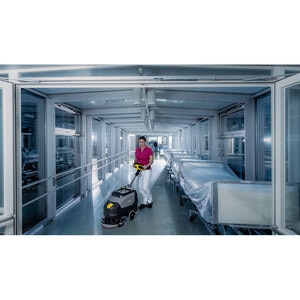 Aparat pentru lustruit podele KARCHER PROFESIONAL BD 35/15 C Classic Bp Pack 1.783-442.0, 15l, 500W, gri antracit Aparat pentru lustruit podele KARCHER PROFESIONAL BD 35/15 C Classic Bp Pack 1.783-442.0, 15l, 500W, gri antracit
