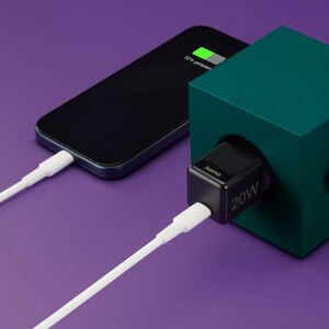 Incarcator retea HAMA 201984, 1x USB-C Power Delivery (PD) 20W, negru Incarcator retea HAMA 201984, 1x USB-C Power Delivery (PD) 20W, negru