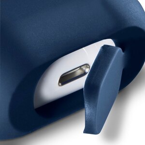 Husa pentru Apple AirPods 1st/2nd Gen HAMA Fantastic Feel, albastru Husa pentru Apple AirPods 1st/2nd Gen HAMA Fantastic Feel, albastru