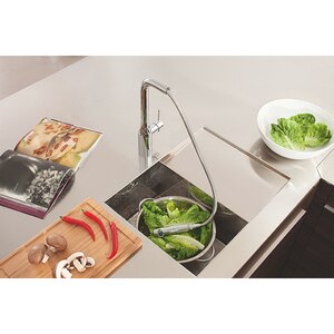 Baterie bucatarie GROHE Essence 30270000, dus extractibil, metal, argintiu Baterie bucatarie GROHE Essence 30270000, dus extractibil, metal, argintiu