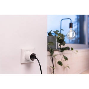 Priza smart OSRAM Smart Plus, 2300W, 16A, WiFi, alb Priza smart OSRAM Smart Plus, 2300W, 16A, WiFi, alb