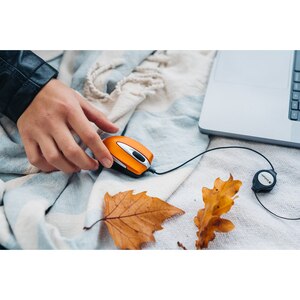Mouse cu fir VERBATIM 49023 Go Mini, 1000 dpi, portocaliu Mouse cu fir VERBATIM 49023 Go Mini, 1000 dpi, portocaliu