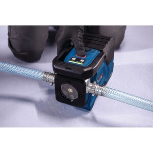 Pompa transfer pentru apa curata BOSCH Professional GTP 18V-28, 18V, fara acumulator Pompa transfer pentru apa curata BOSCH Professional GTP 18V-28, 18V, fara acumulator