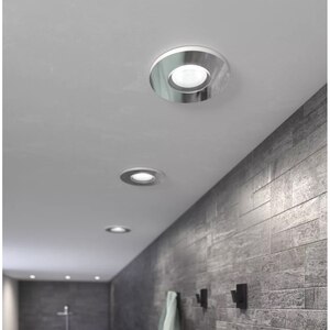 Set 3 spoturi LED smart PHILIPS HUE Adore, 3 x 5W, 350lm, IP44, crom Set 3 spoturi LED smart PHILIPS HUE Adore, 3 x 5W, 350lm, IP44, crom