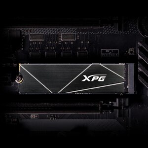 Solid-State Drive (SSD) ADATA XPG Gammix S70 Blade, 2TB, PCI Express 4.0 x4, M.2, AGAMMIXS70B-2T-CS Solid-State Drive (SSD) ADATA XPG Gammix S70 Blade, 2TB, PCI Express 4.0 x4, M.2, AGAMMIXS70B-2T-CS