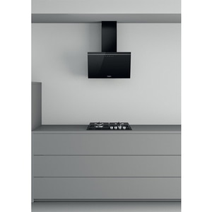 Hota decorativa WHIRLPOOL AKR 62F LT K, 1 motor, 650 m3/h, L 60 cm, negru Hota decorativa WHIRLPOOL AKR 62F LT K, 1 motor, 650 m3/h, L 60 cm, negru