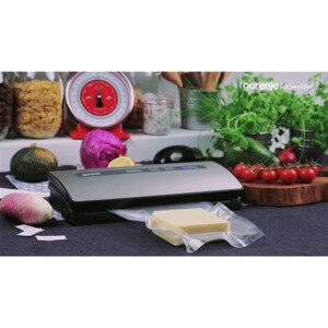 Aparat de vidat GORENJE VS120ES, 120W, argintiu-negru Aparat de vidat GORENJE VS120ES, 120W, argintiu-negru