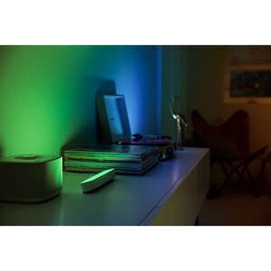 Pachet lampi inteligente PHILIPS Hue Play, lumina RGB, 6.6W, alb, 2 buc Pachet lampi inteligente PHILIPS Hue Play, lumina RGB, 6.6W, alb, 2 buc