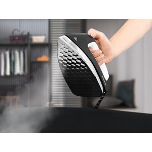 Statie de calcat MIELE FashionMaster B 3847, 2200W, 100g/min, 1.25l, talpa ceramica, alb-negru Statie de calcat MIELE FashionMaster B 3847, 2200W, 100g/min, 1.25l, talpa ceramica, alb-negru