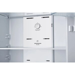 Frigider cu doua usi HISENSE RT488N4DC2, NoFrost Plus, 381 l, H 172 cm, clasa E, argintiu Frigider cu doua usi HISENSE RT488N4DC2, NoFrost Plus, 381 l, H 172 cm, clasa E, argintiu