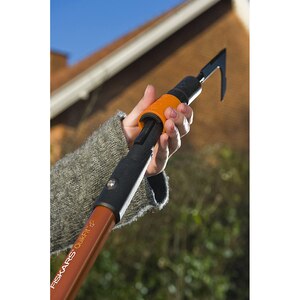 Cutit pentru rosturi FISKARS QuikFit 136521, 25cm, otel carbon Cutit pentru rosturi FISKARS QuikFit 136521, 25cm, otel carbon