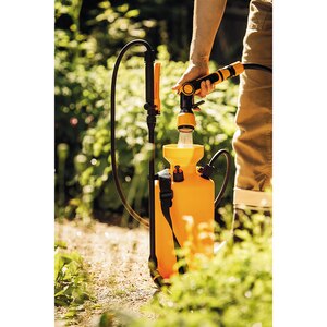 Pulverizator FISKARS 1025934, 3 bar, 5l Pulverizator FISKARS 1025934, 3 bar, 5l