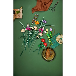 LEGO Botanicals: Buchet de flori 10280, 18 ani+, 756 piese LEGO Botanicals: Buchet de flori 10280, 18 ani+, 756 piese