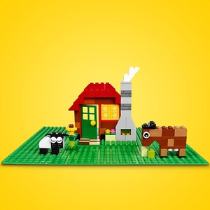 LEGO Classic: Placa de baza verde 11023, 4 ani+, 1 piesa LEGO Classic: Placa de baza verde 11023, 4 ani+, 1 piesa