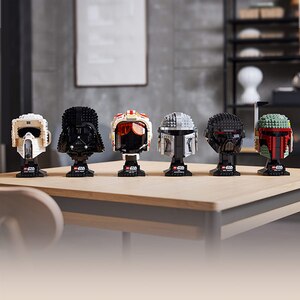 LEGO Star Wars: Casca Mandalorian 75328, 18 ani+, 584 piese LEGO Star Wars: Casca Mandalorian 75328, 18 ani+, 584 piese