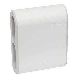Adaptor priza LEGRAND L049400, 4 prize, alb Adaptor priza LEGRAND L049400, 4 prize, alb