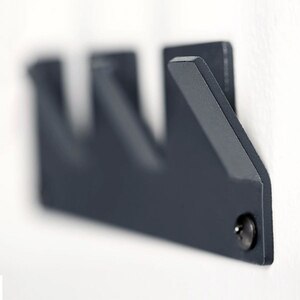 Cuier perete TETRIS, 17 cm, negru, 3 piese Cuier perete TETRIS, 17 cm, negru, 3 piese