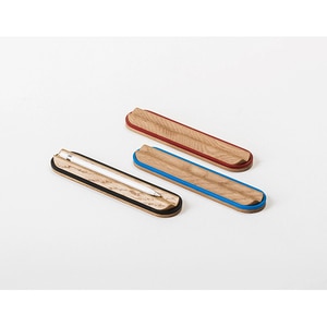 Suport instrumente de scris SPIN Ridge, lemn, negru Suport instrumente de scris SPIN Ridge, lemn, negru