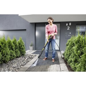 Aparat de spalat cu presiune Karcher K5 Smart Control, 2100W, 145Bar, 500 l/h, furtun 10m, motor racit cu apa Aparat de spalat cu presiune Karcher K5 Smart Control, 2100W, 145Bar, 500 l/h, furtun 10m, motor racit cu apa