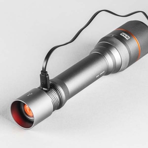 Lanterna LED NEBO Newton 3500 NEB-FLT-0021-G, 3500 lumeni, Acumulator 4500mAh, gri Lanterna LED NEBO Newton 3500 NEB-FLT-0021-G, 3500 lumeni, Acumulator 4500mAh, gri