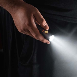 Lanterna LED NEBO Torchy 2k NEB-FLT-1006-G, 500 lumeni, Acumulator 2000mAh, negru Lanterna LED NEBO Torchy 2k NEB-FLT-1006-G, 500 lumeni, Acumulator 2000mAh, negru