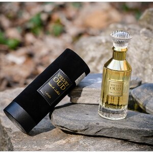 Apa de parfum LATTAFA PERFUMES Velvet Oud, Unisex, 100ml Apa de parfum LATTAFA PERFUMES Velvet Oud, Unisex, 100ml