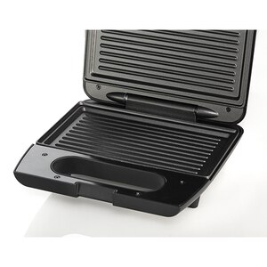 Sandwich maker GORENJE SM701GCB, 700W, negru Sandwich maker GORENJE SM701GCB, 700W, negru