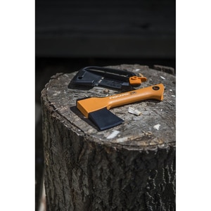 Topor pentru camping FISKARS XXS - X5 Topor pentru camping FISKARS XXS - X5