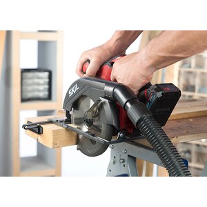 Fierastrau circular SKIL SW1E3520CA, 4500RPM, disc 165 x 16mm, adancime 54mm, fara acumulator Fierastrau circular SKIL SW1E3520CA, 4500RPM, disc 165 x 16mm, adancime 54mm, fara acumulator
