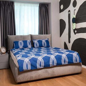 Lenjerie de pat Navy, 2 persoane, 52% poliester + 48% bumbac, 200 x 220 cm, 3 piese Lenjerie de pat Navy, 2 persoane, 52% poliester + 48% bumbac, 200 x 220 cm, 3 piese