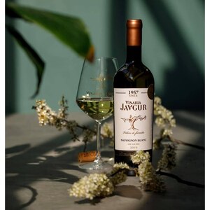 Vin alb sec Vinaria Javgur Sauvignon Blanc, 0.75L Vin alb sec Vinaria Javgur Sauvignon Blanc, 0.75L