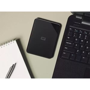 Hard Disk extern WD Elements SE WDBEPK0010BBK, 1TB, USB 3.0, negru Hard Disk extern WD Elements SE WDBEPK0010BBK, 1TB, USB 3.0, negru
