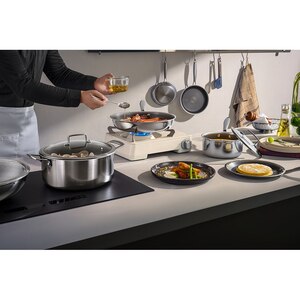 Tigaie AMERCOOK Aristo AC0107901.24, 24cm, otel inoxidabil, argintiu Tigaie AMERCOOK Aristo AC0107901.24, 24cm, otel inoxidabil, argintiu